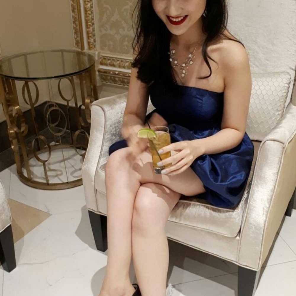 Forever 21 navy mini dress